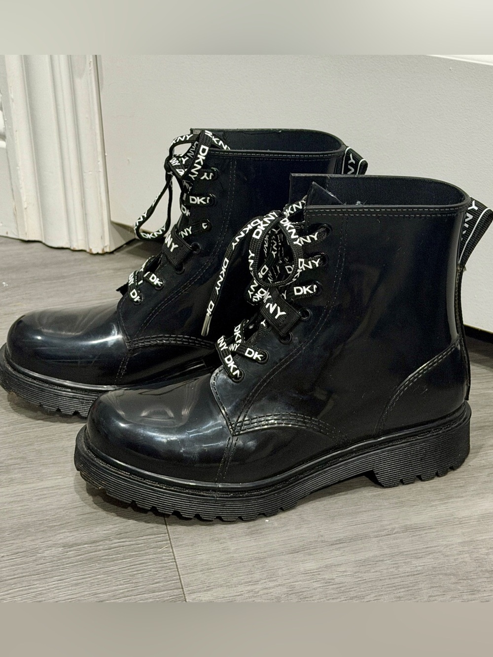 DKNY Tilly Black Glossy Rain Boots
